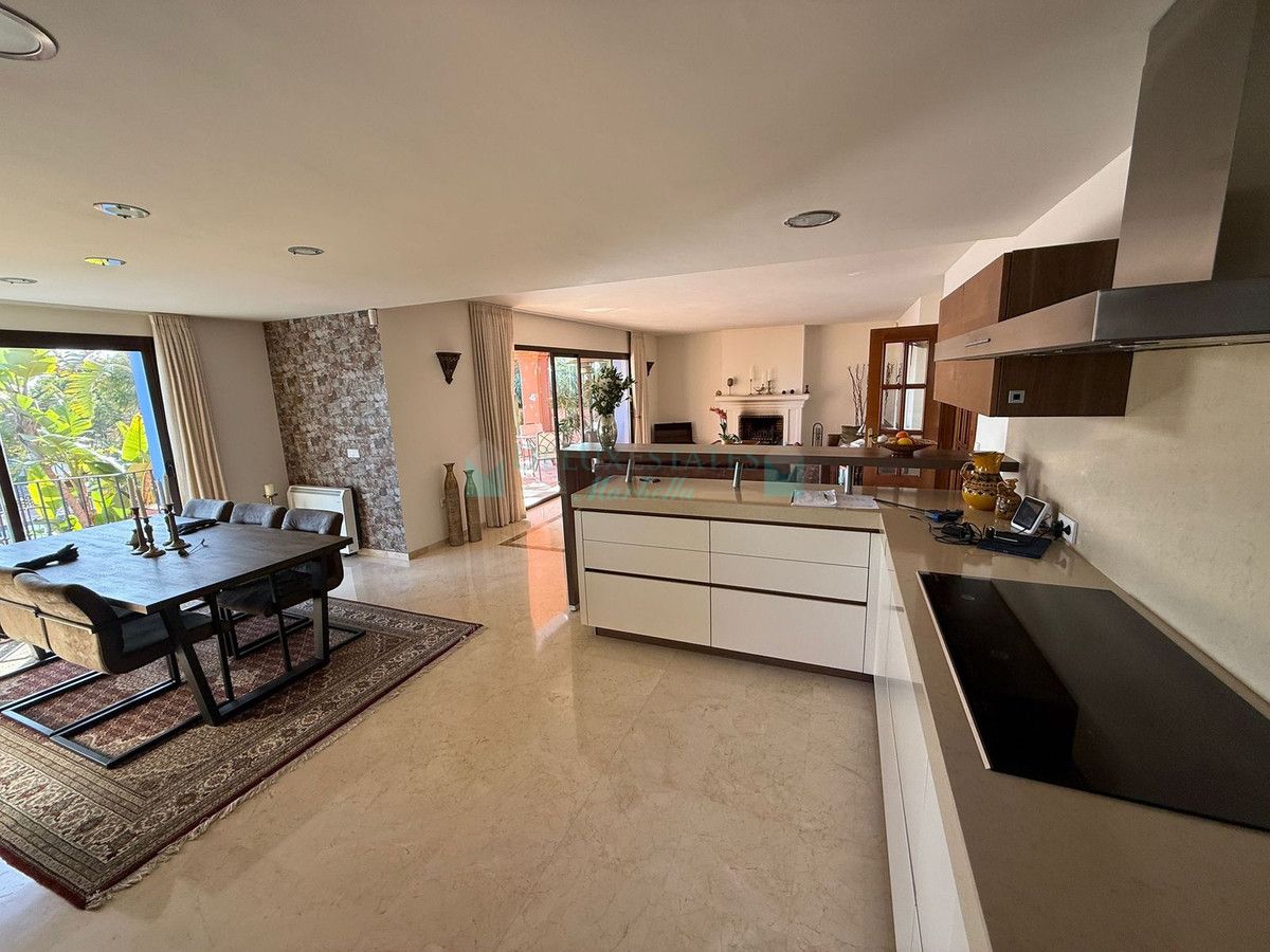 Villa en venta en Marbesa, Marbella Este