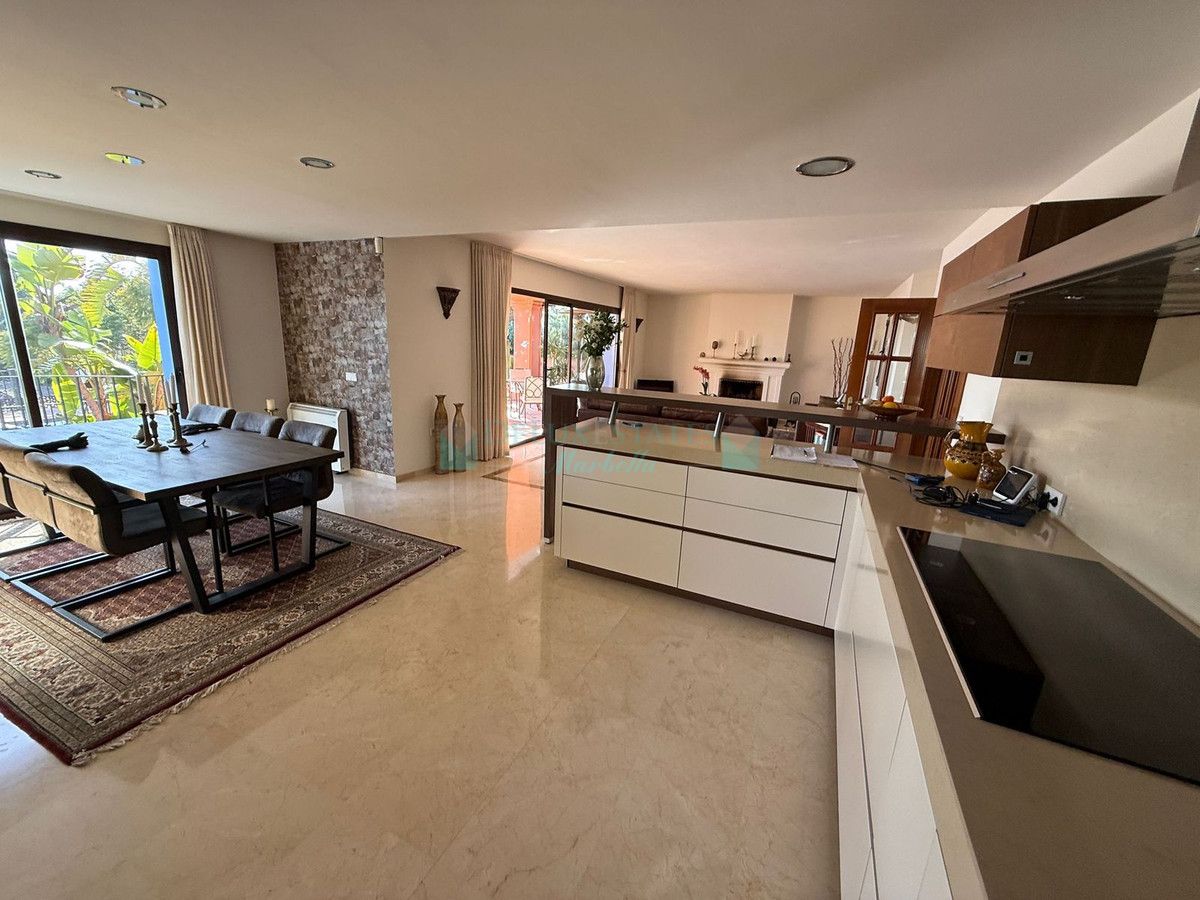 Villa en venta en Marbesa, Marbella Este