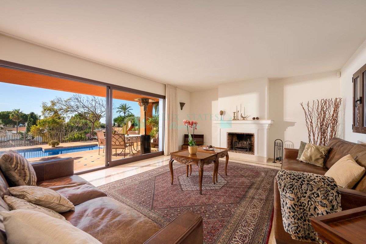 Villa en venta en Marbesa, Marbella Este