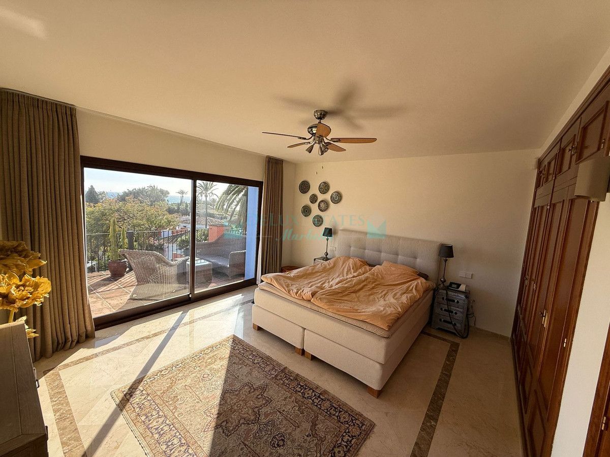 Villa en venta en Marbesa, Marbella Este