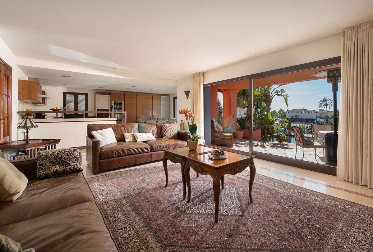 Villa en venta en Marbesa, Marbella Este