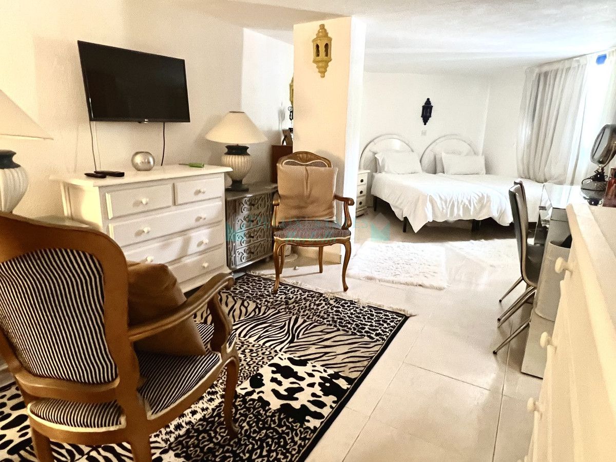 Apartamento Planta Baja en venta en Cabopino, Marbella Este