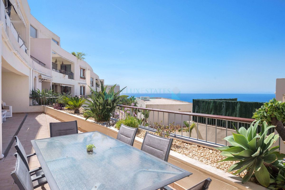 Ground Floor Apartment for sale in Los Altos de los Monteros, Marbella East