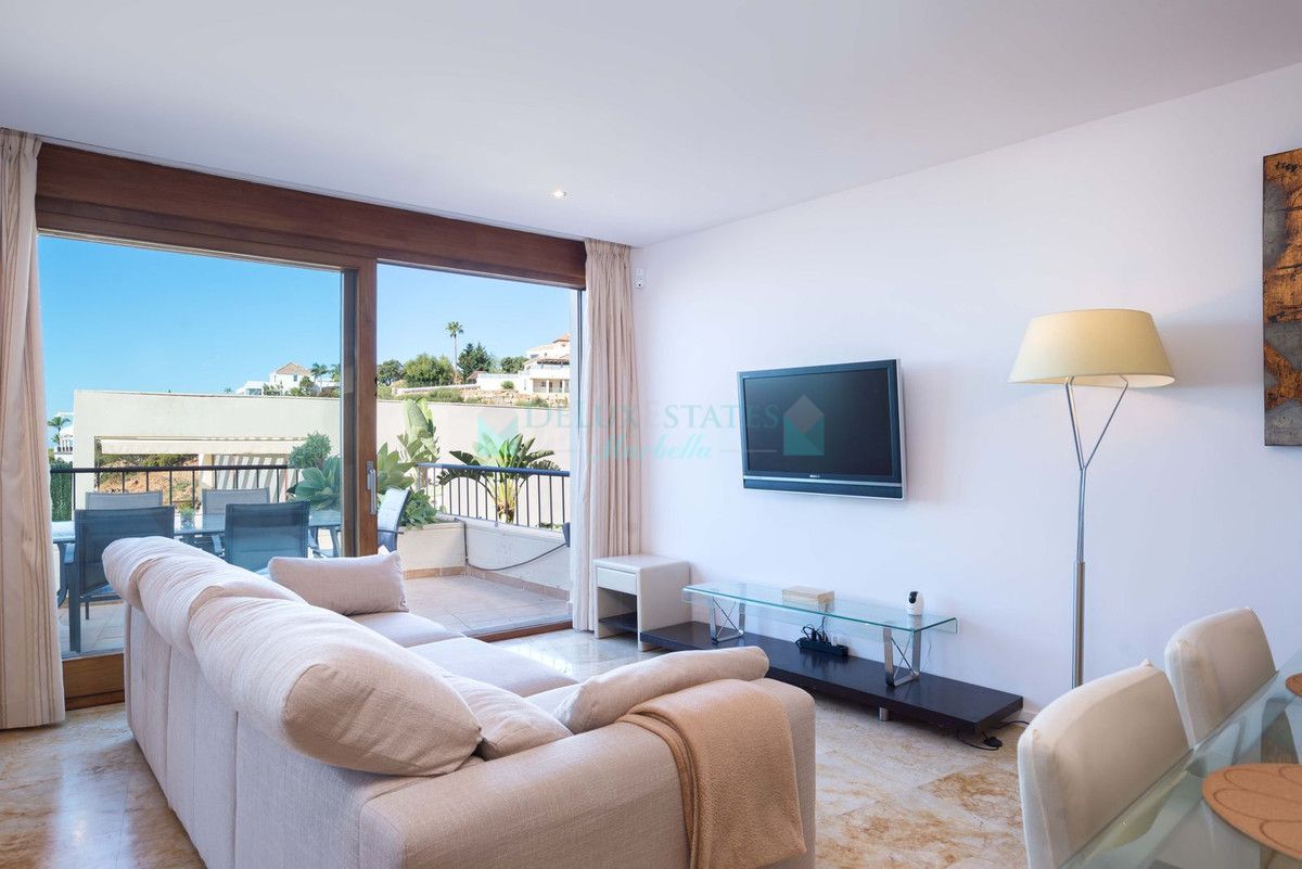 Ground Floor Apartment for sale in Los Altos de los Monteros, Marbella East