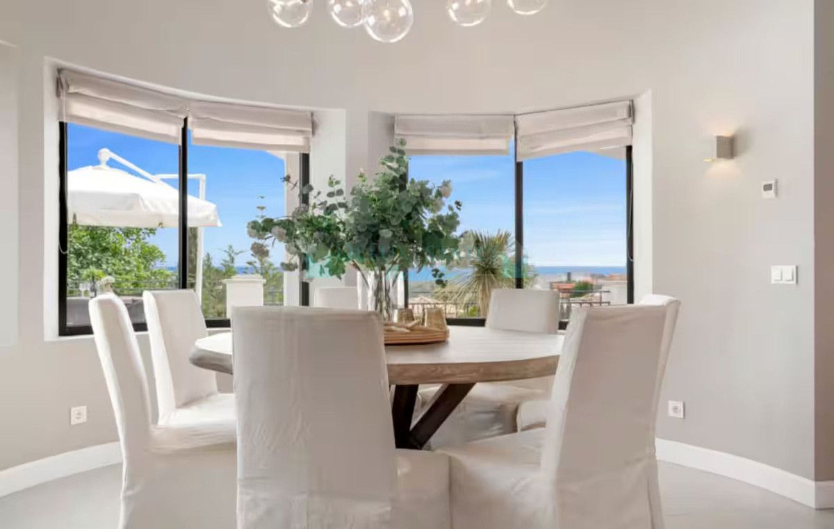 Villa en venta en Benahavis