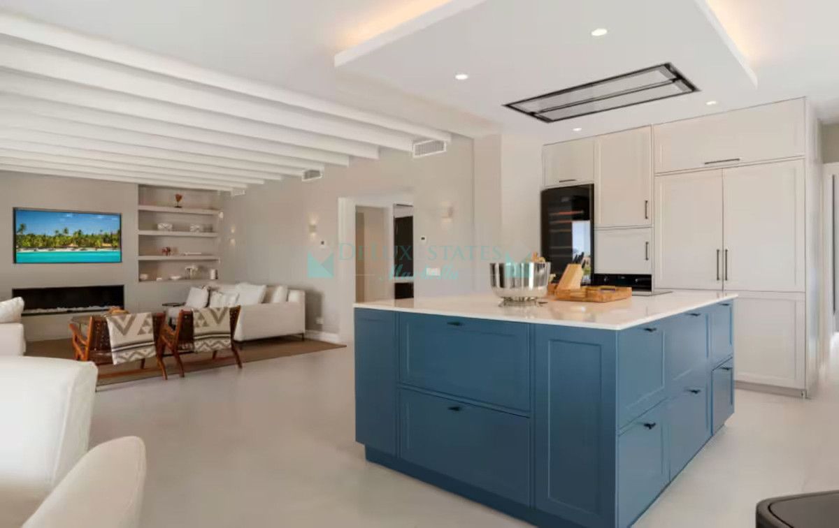 Villa en venta en Benahavis