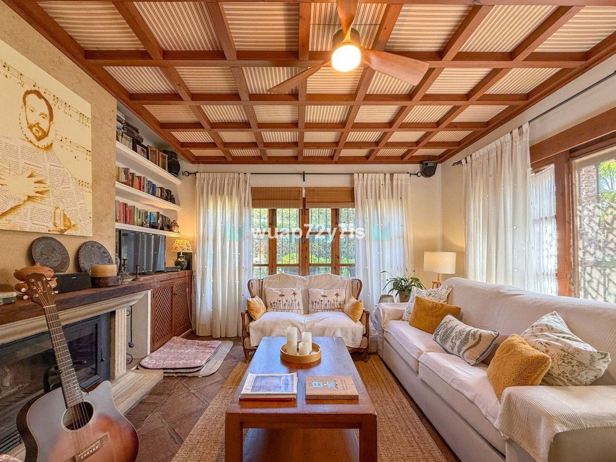 Villa en venta en Nagüeles, Marbella Golden Mile