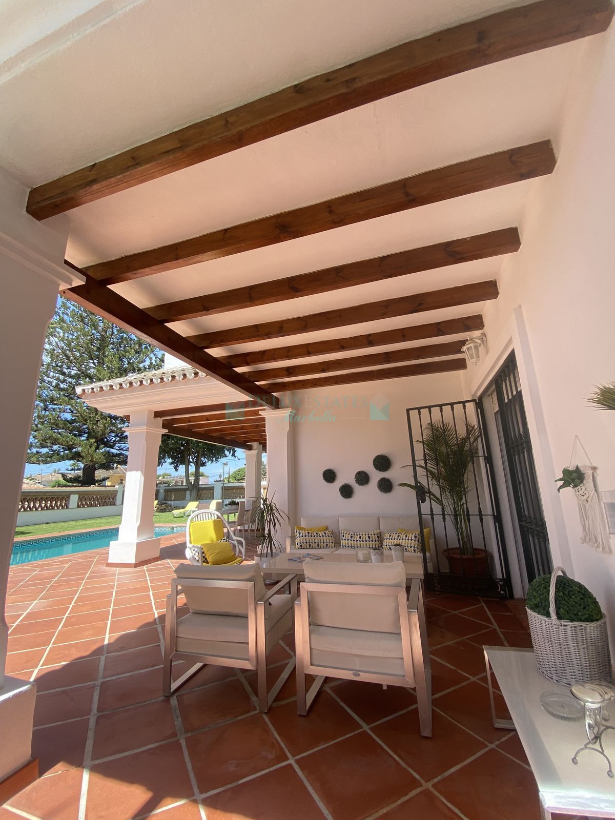 Villa for rent in Costabella, Marbella East