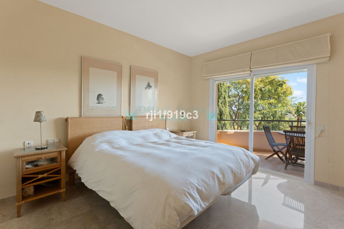 Apartment for sale in Elviria, Marbella East