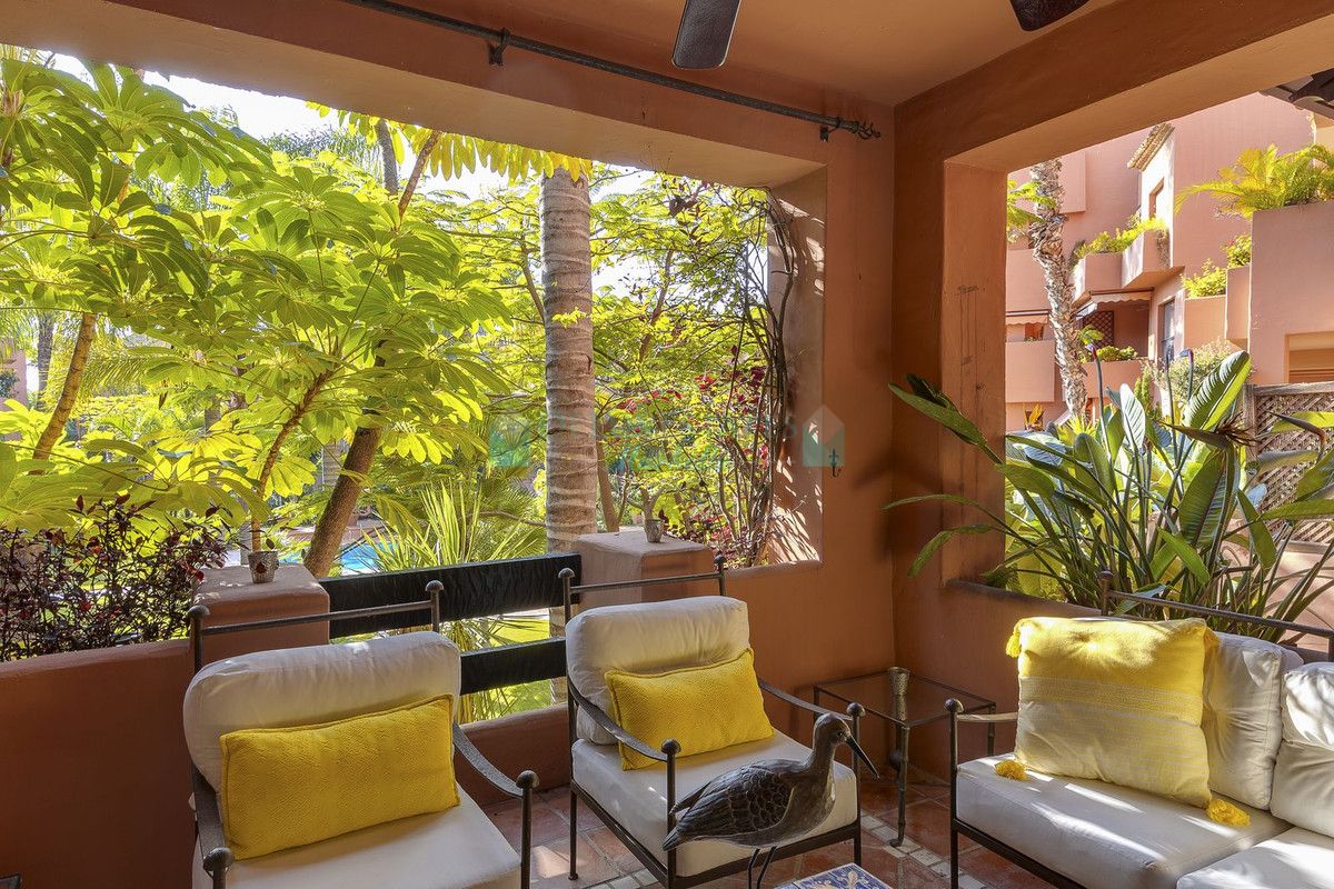 Apartamento en venta en El Rosario, Marbella Este