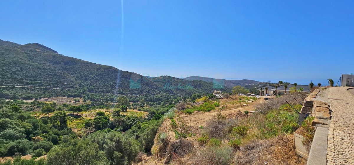 Residential Plot for sale in Benahavis