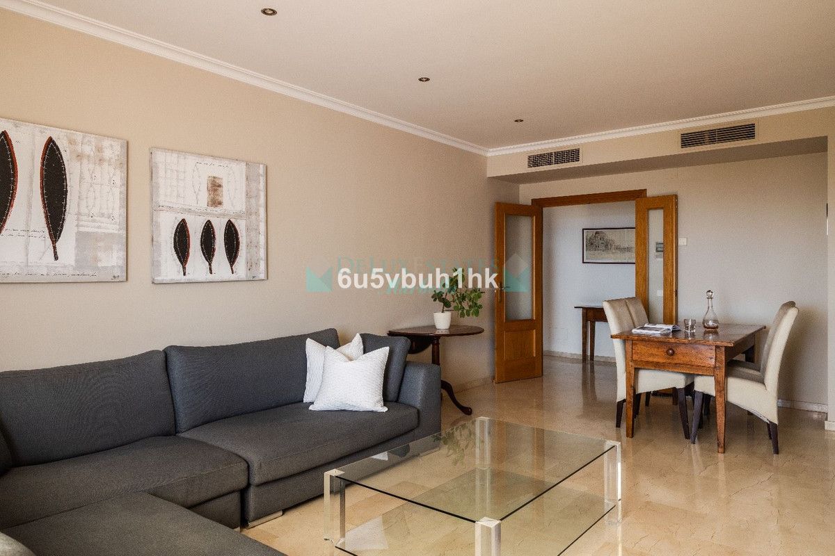 Apartamento en venta en Estepona