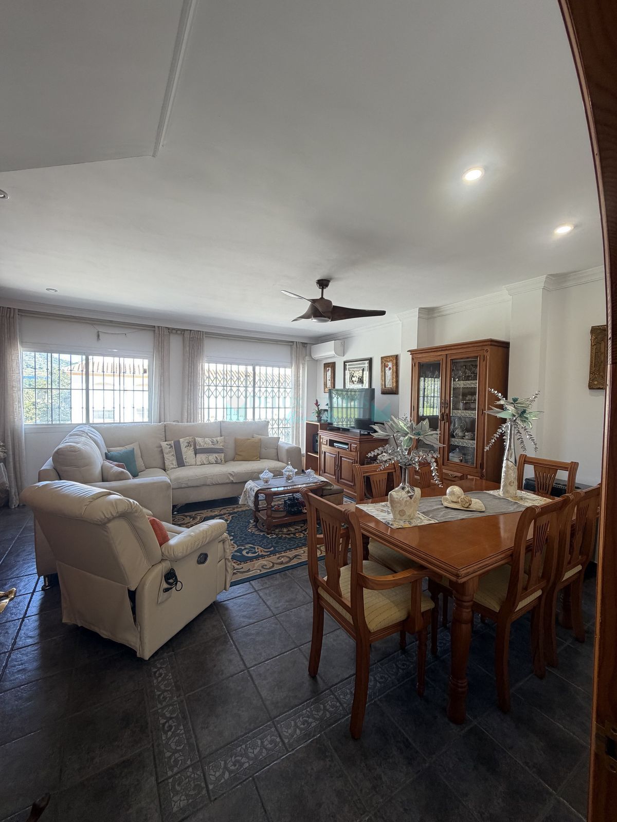 Town House for sale in Estepona