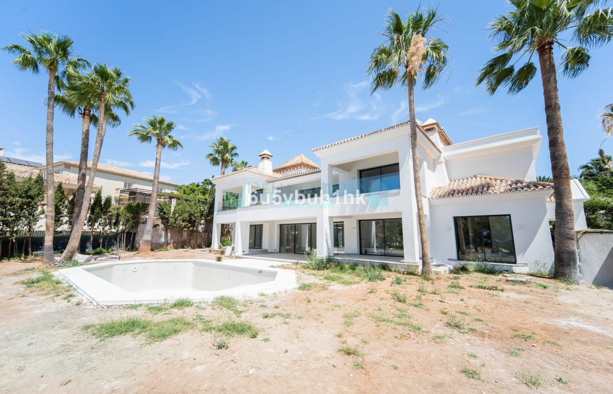 Villa for sale in Sierra Blanca, Marbella Golden Mile