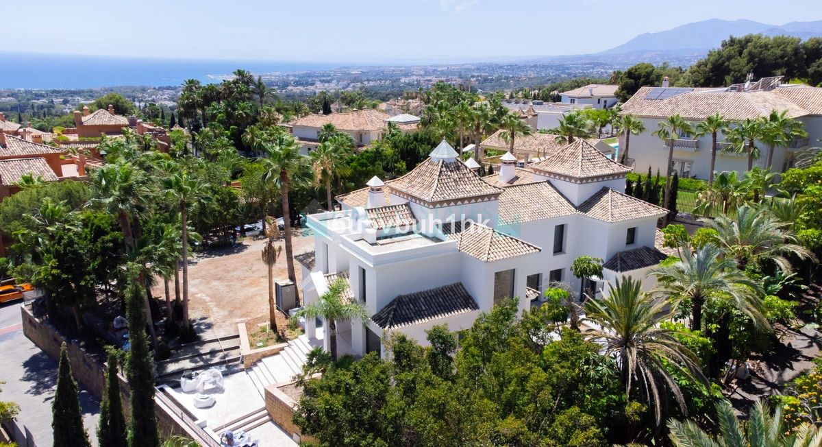 Villa for sale in Sierra Blanca, Marbella Golden Mile