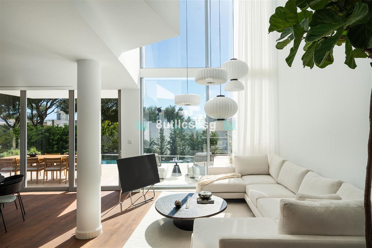 Semi Detached Villa for sale in Sierra Blanca, Marbella Golden Mile