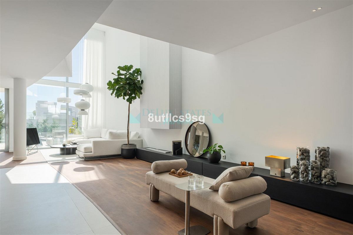 Semi Detached Villa for sale in Sierra Blanca, Marbella Golden Mile