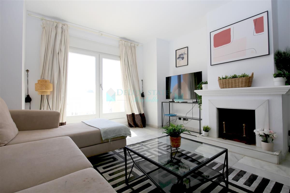 Town House for rent in Estepona