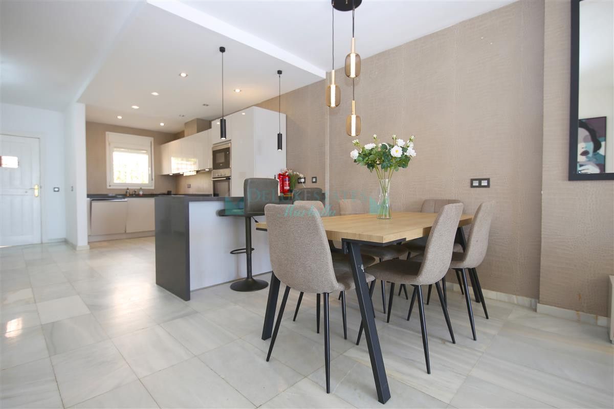 Town House for rent in Estepona