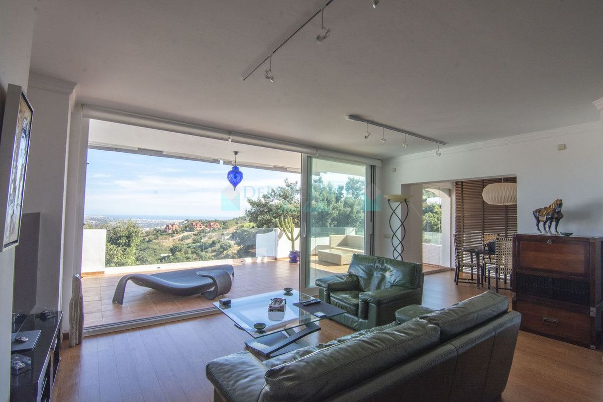 Apartamento en venta en La Mairena, Marbella Este