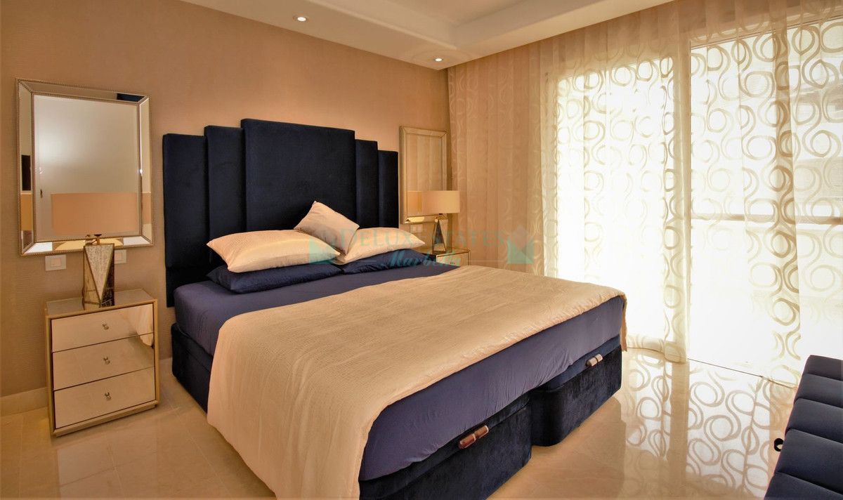 Apartment for sale in New Golden Mile, Estepona
