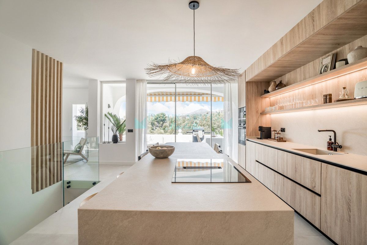 Apartment for sale in La Quinta, Benahavis