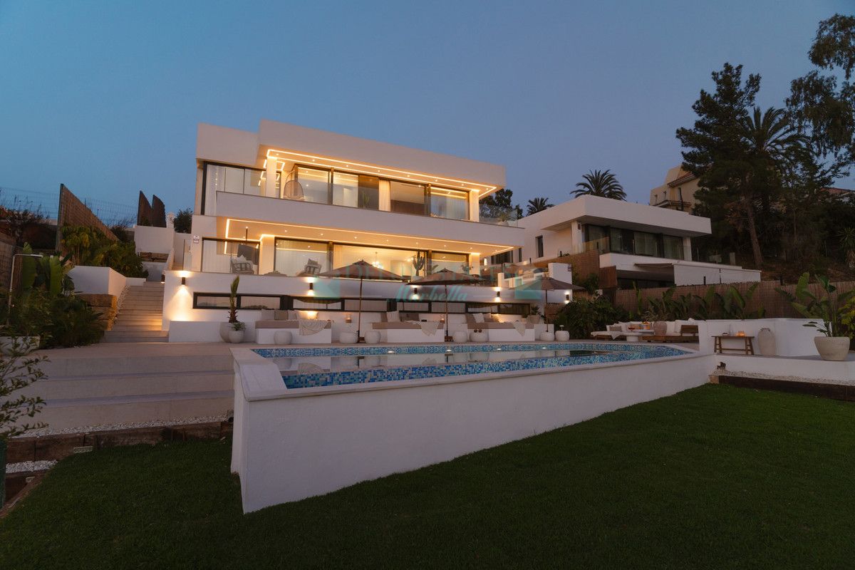 Villa en alquiler en Nueva Andalucia