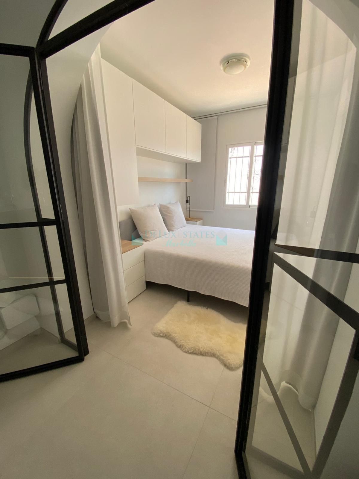 Villa en alquiler en Nueva Andalucia