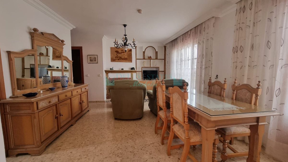 Adosado en venta en Estepona