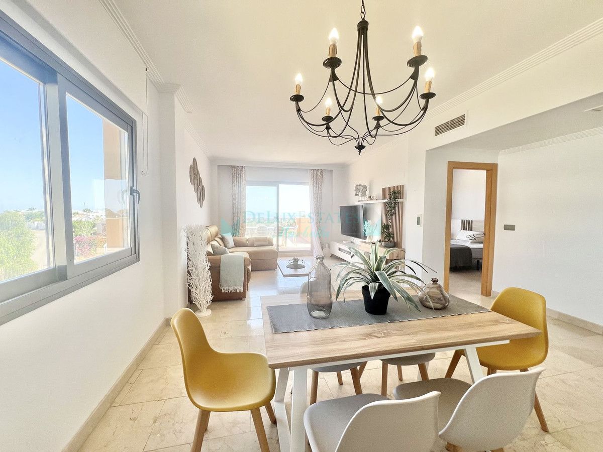 Penthouse for sale in Selwo, Estepona