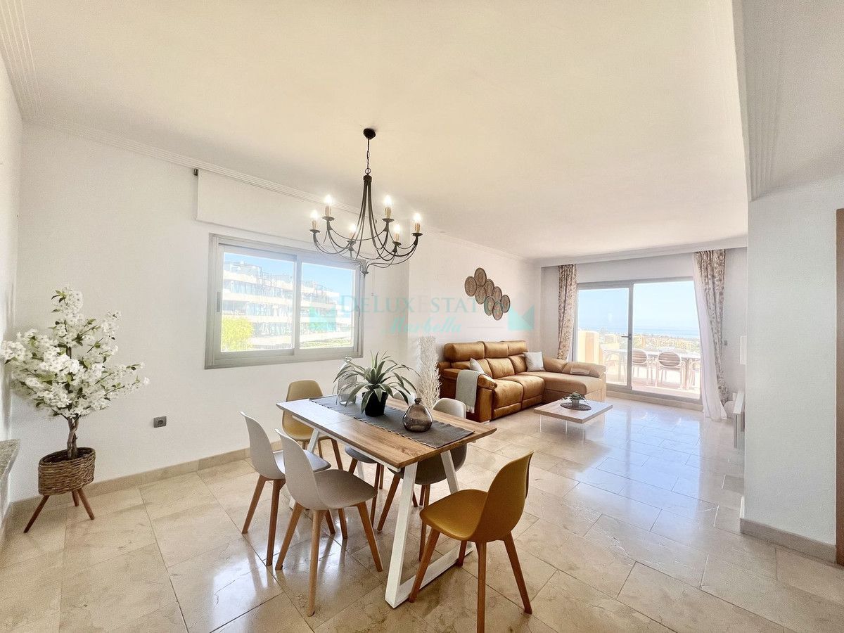 Penthouse for sale in Selwo, Estepona