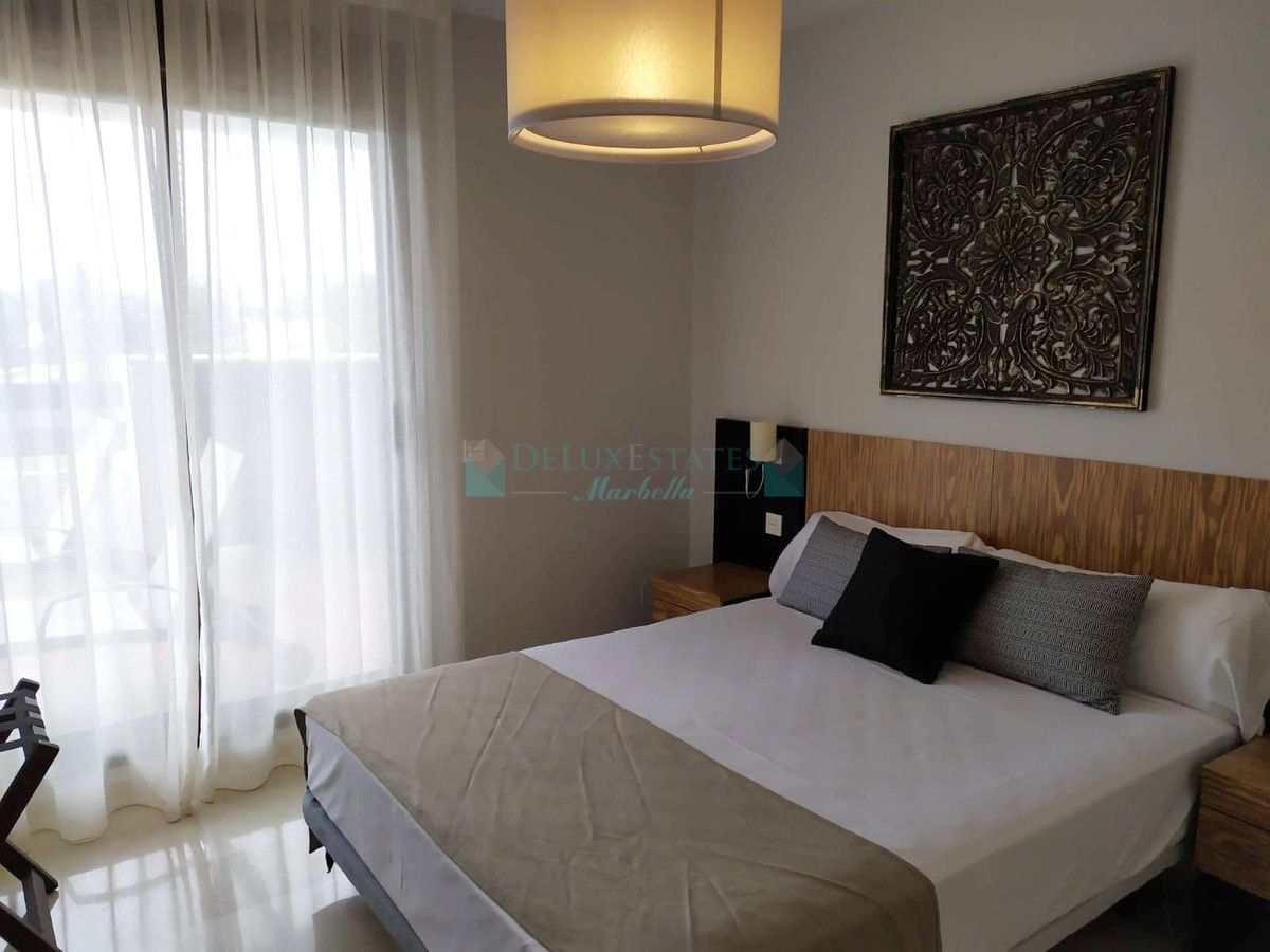 Apartamento en venta en Estepona