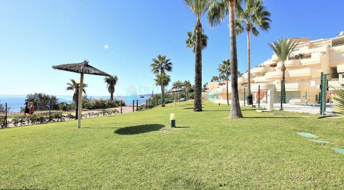 Apartamento en venta en Estepona
