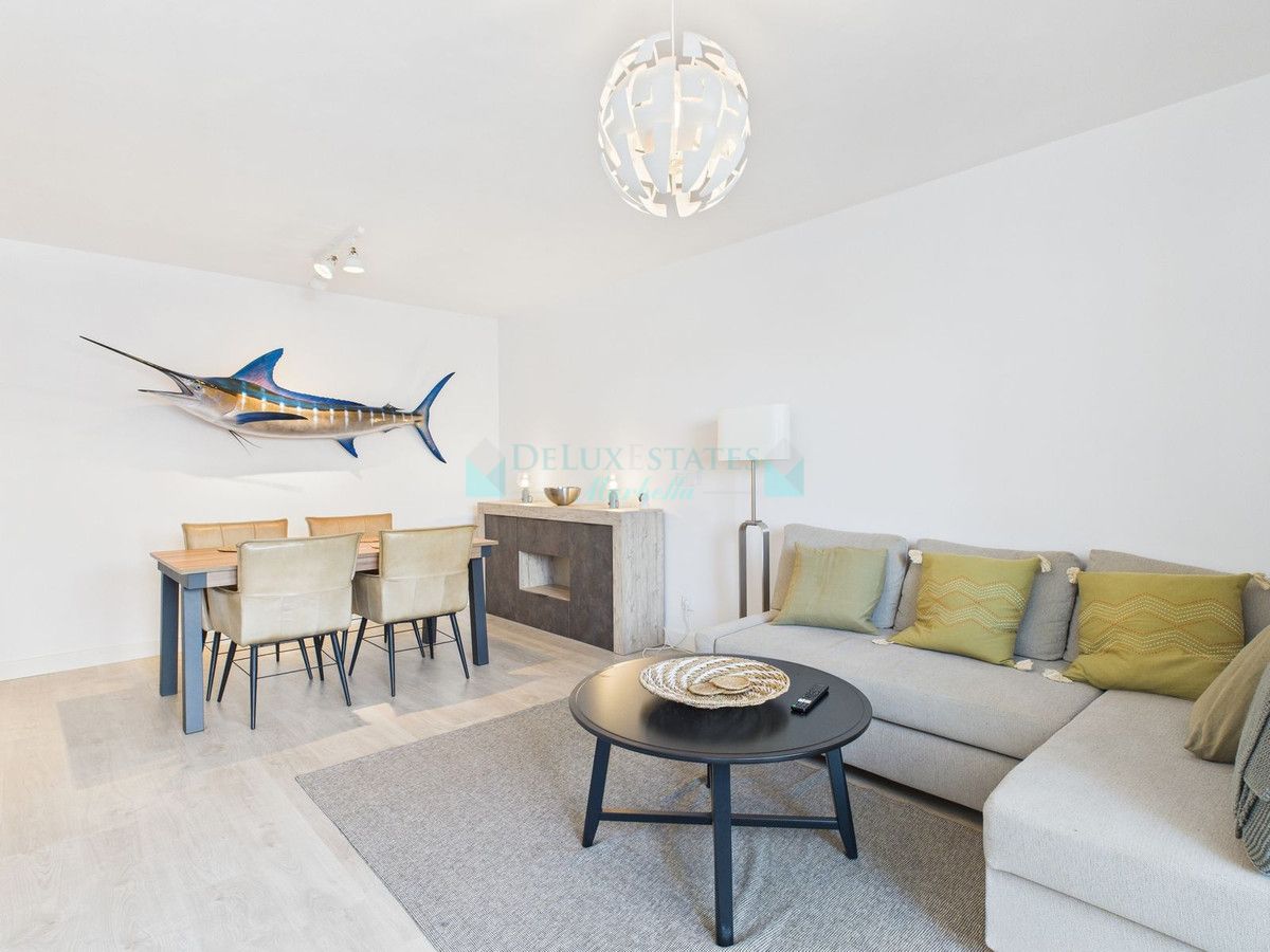 Apartment for sale in Estepona