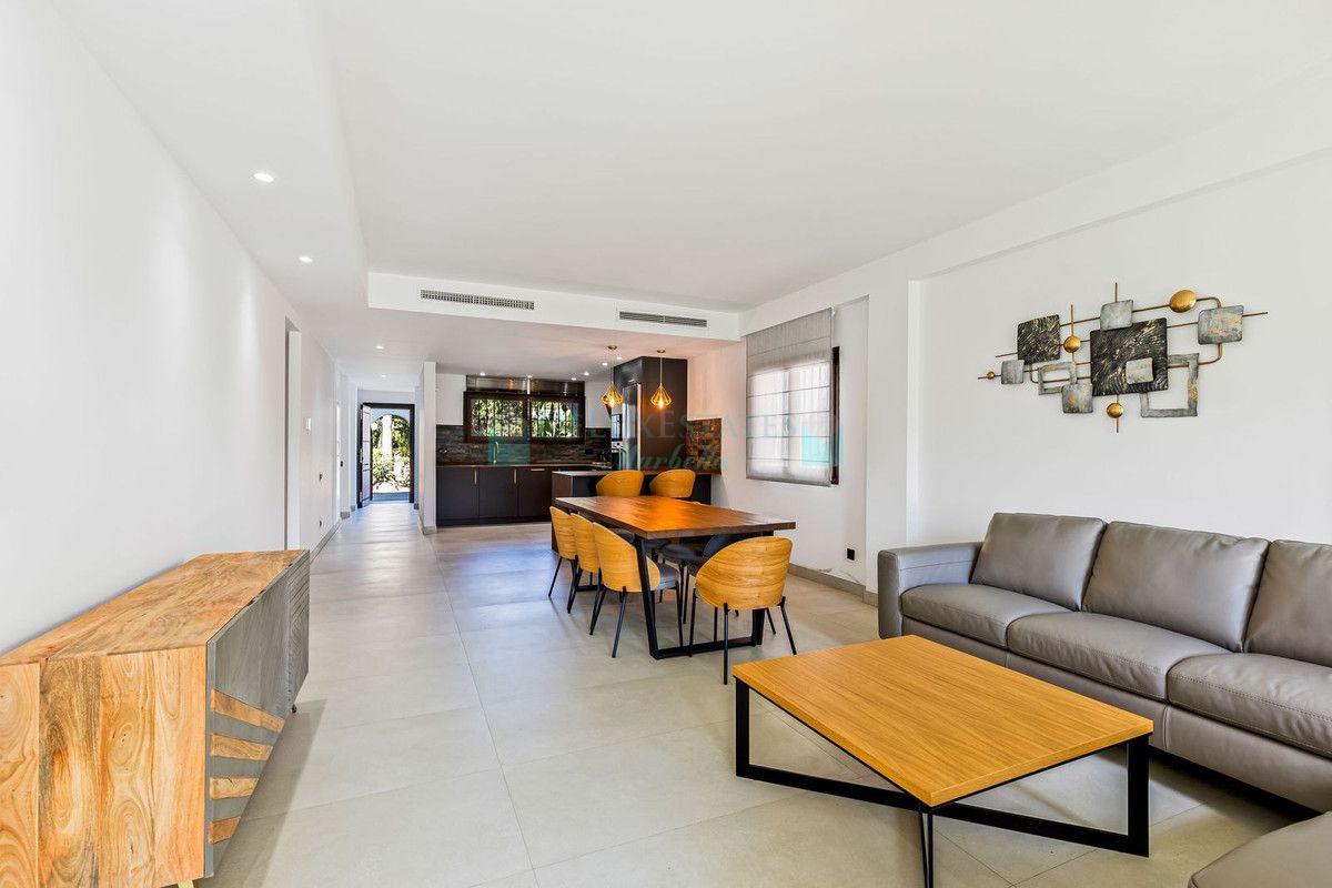 Apartamento Planta Baja en venta en Marbella - Puerto Banus