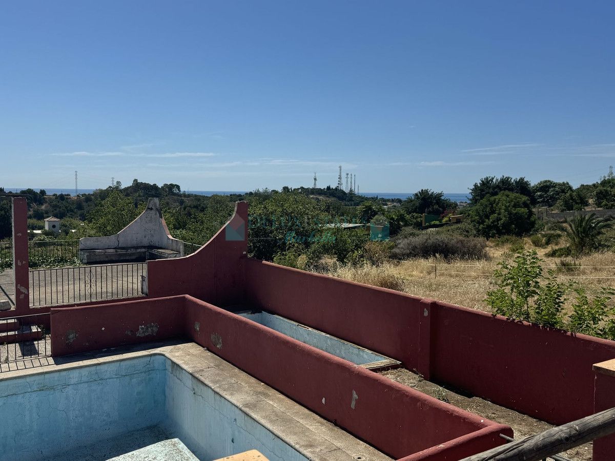 Villa en venta en Estepona