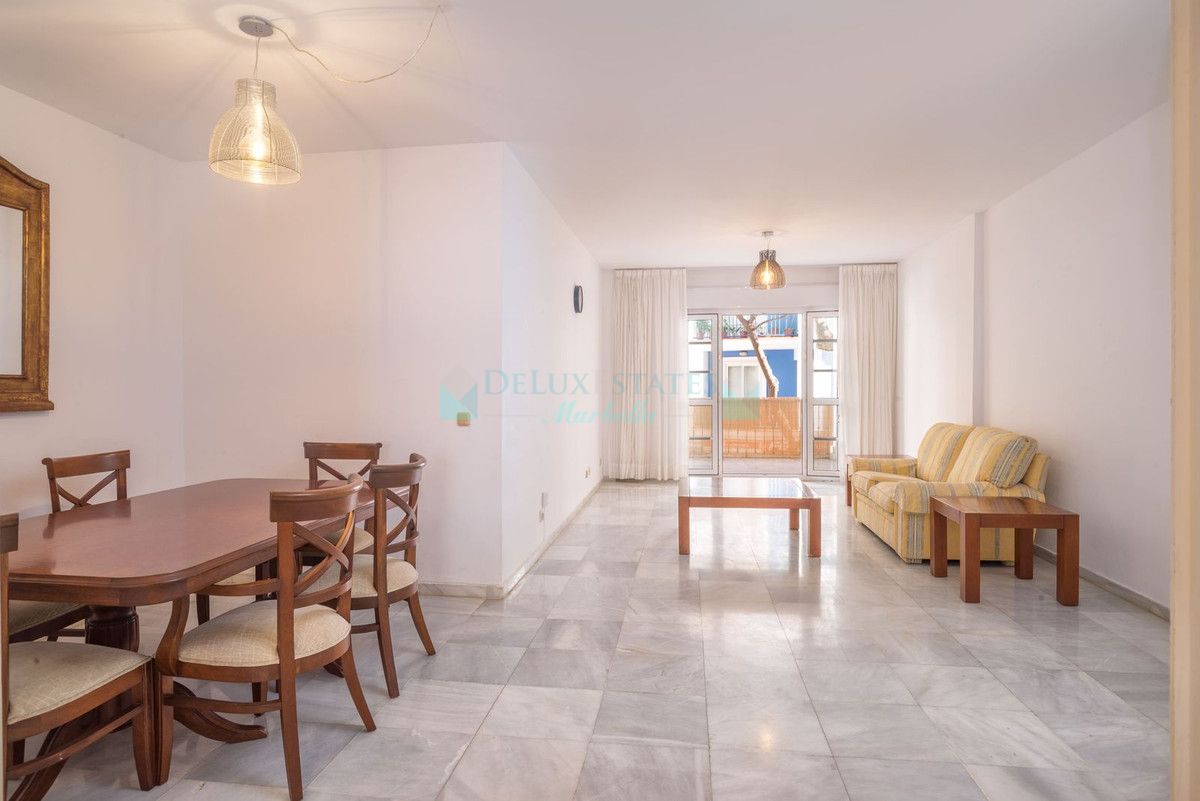 Apartamento en venta en Marbella