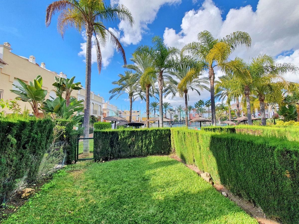 Town House for sale in Bahia de Marbella, Marbella East