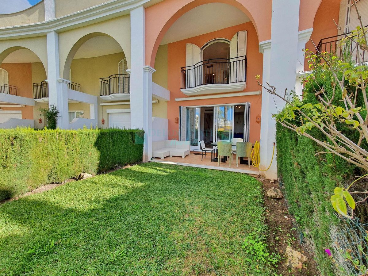 Town House for sale in Bahia de Marbella, Marbella East