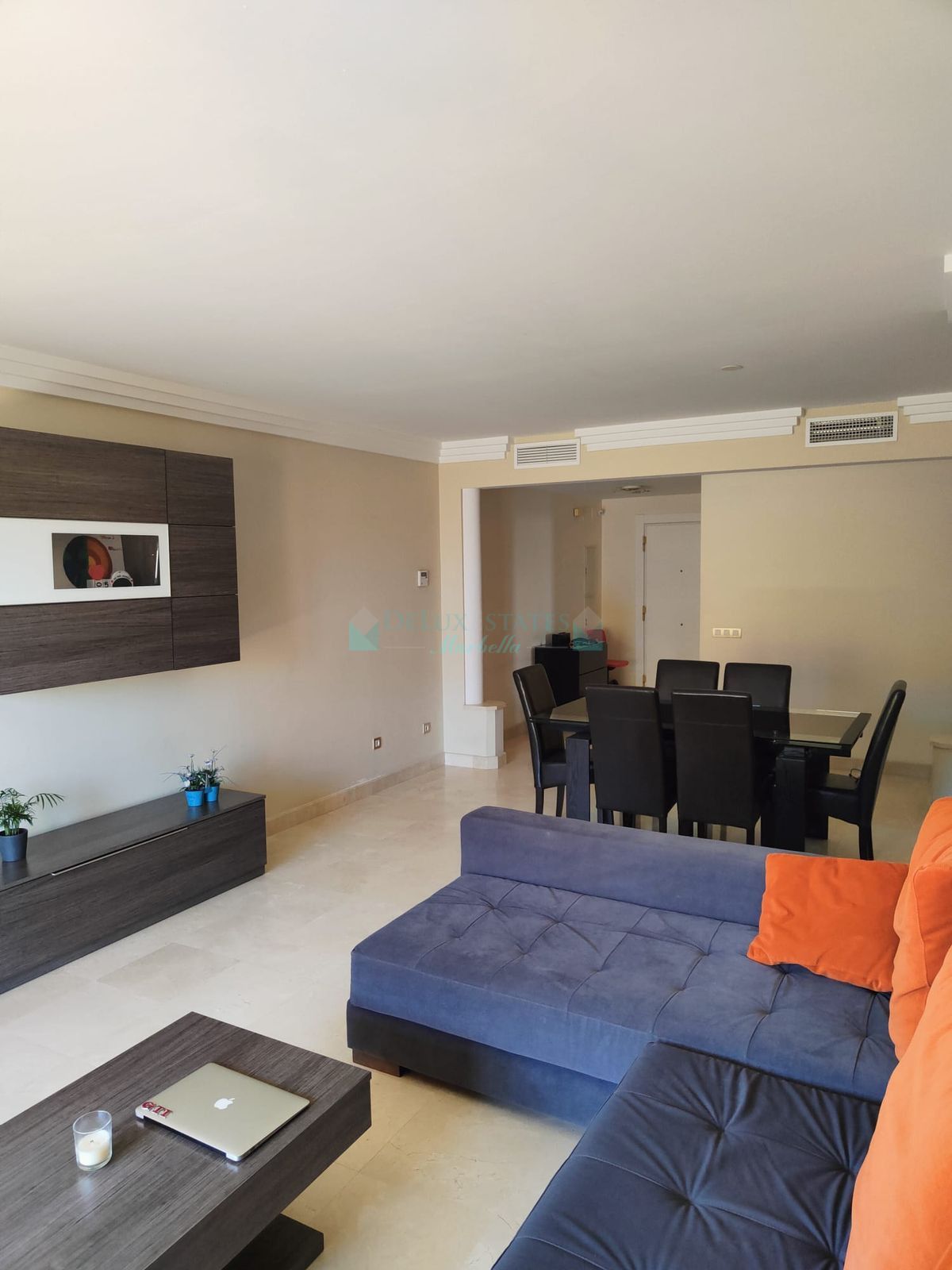 Ground Floor Apartment for sale in Benahavis