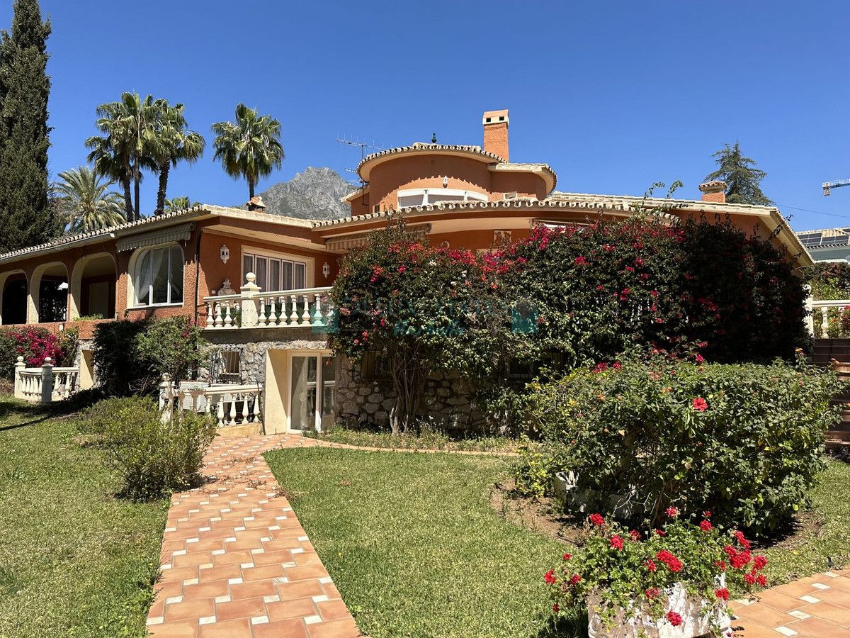 Villa en venta en Marbella