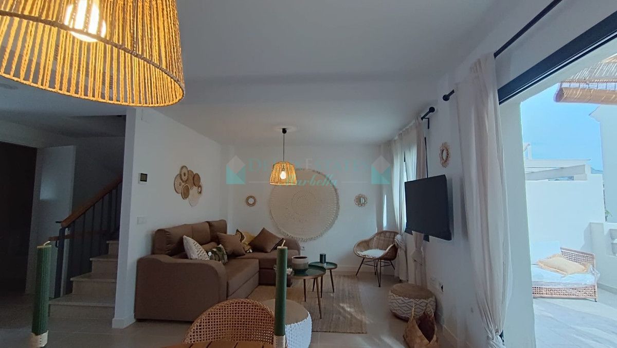 Town House for rent in Estepona