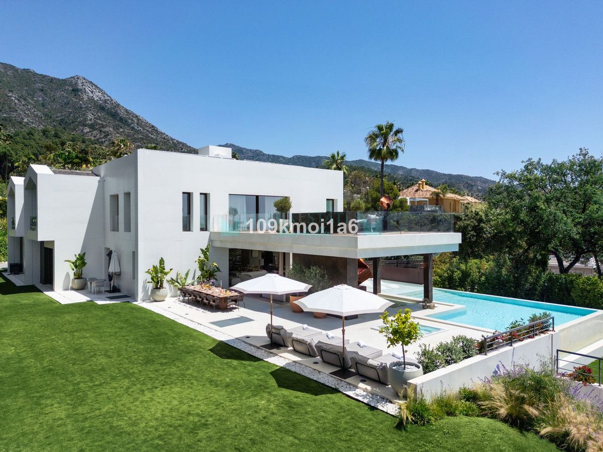 Villa en alquiler en Sierra Blanca, Marbella Golden Mile