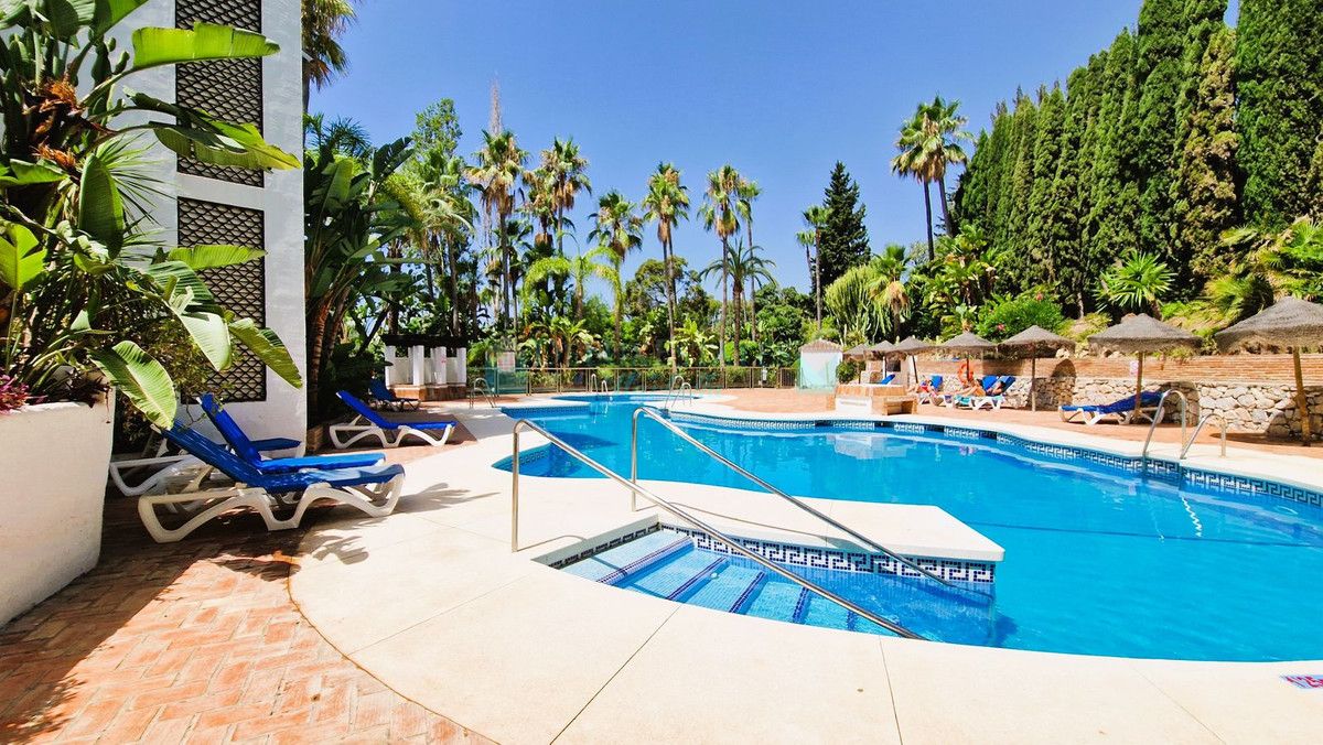 Apartamento en venta en La Reserva de Marbella, Marbella Este