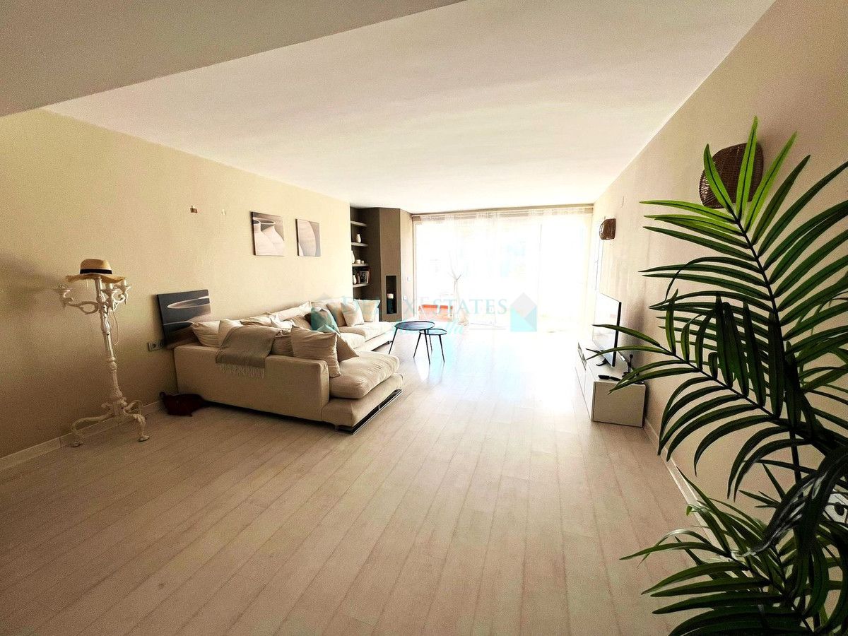 Apartment for sale in Marbella - Puerto Banus