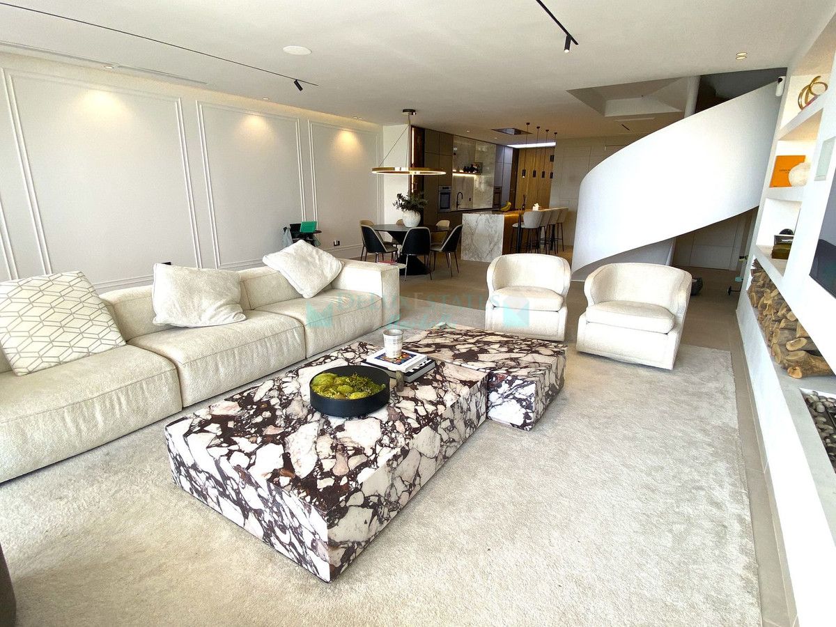 Town House for sale in La Quinta, Benahavis