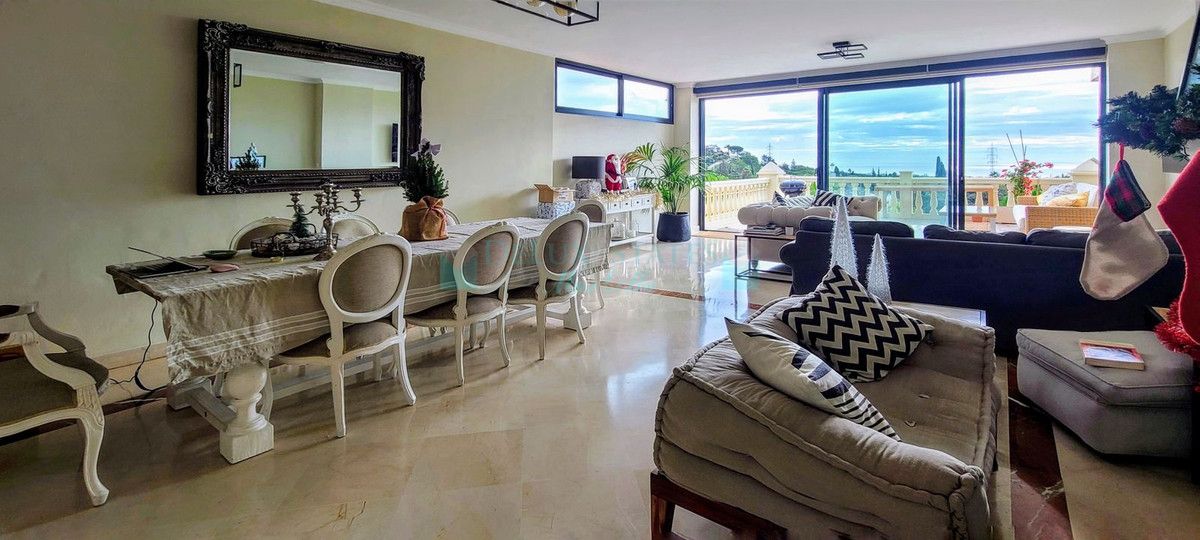 Town House for sale in Elviria, Marbella East