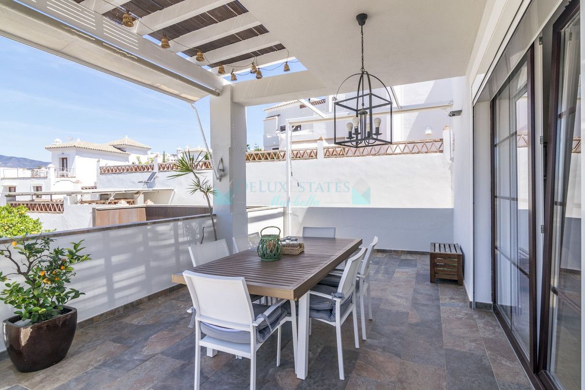 Villa en venta en Estepona