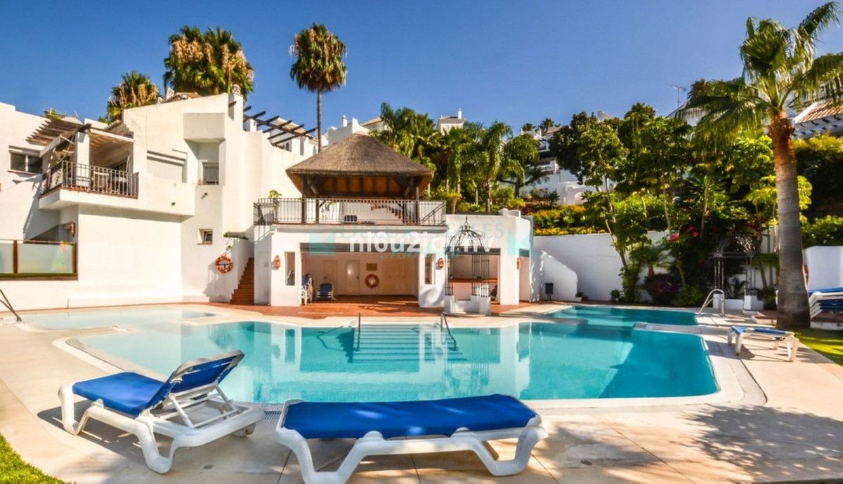 Town House for sale in Marbella