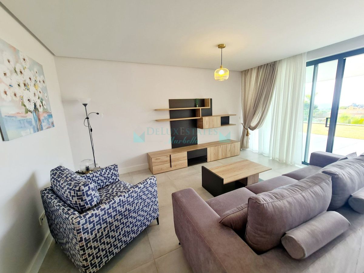 Ground Floor Apartment for rent in Cabopino, Marbella East